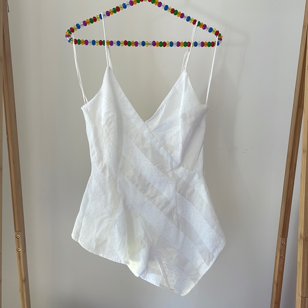 🤍BNWT✨ KEEPSAKE asymmetrical WHITE strap top - Picture 5 of 14